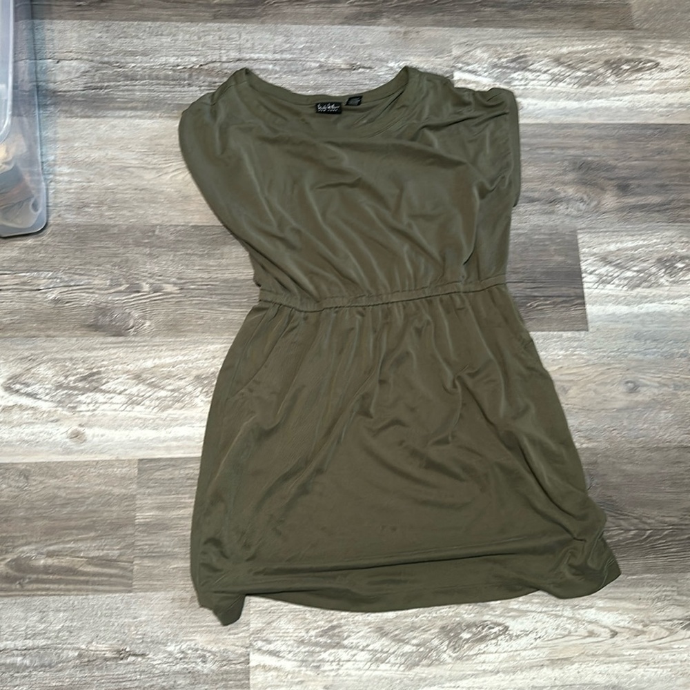 Nicole miller green dress